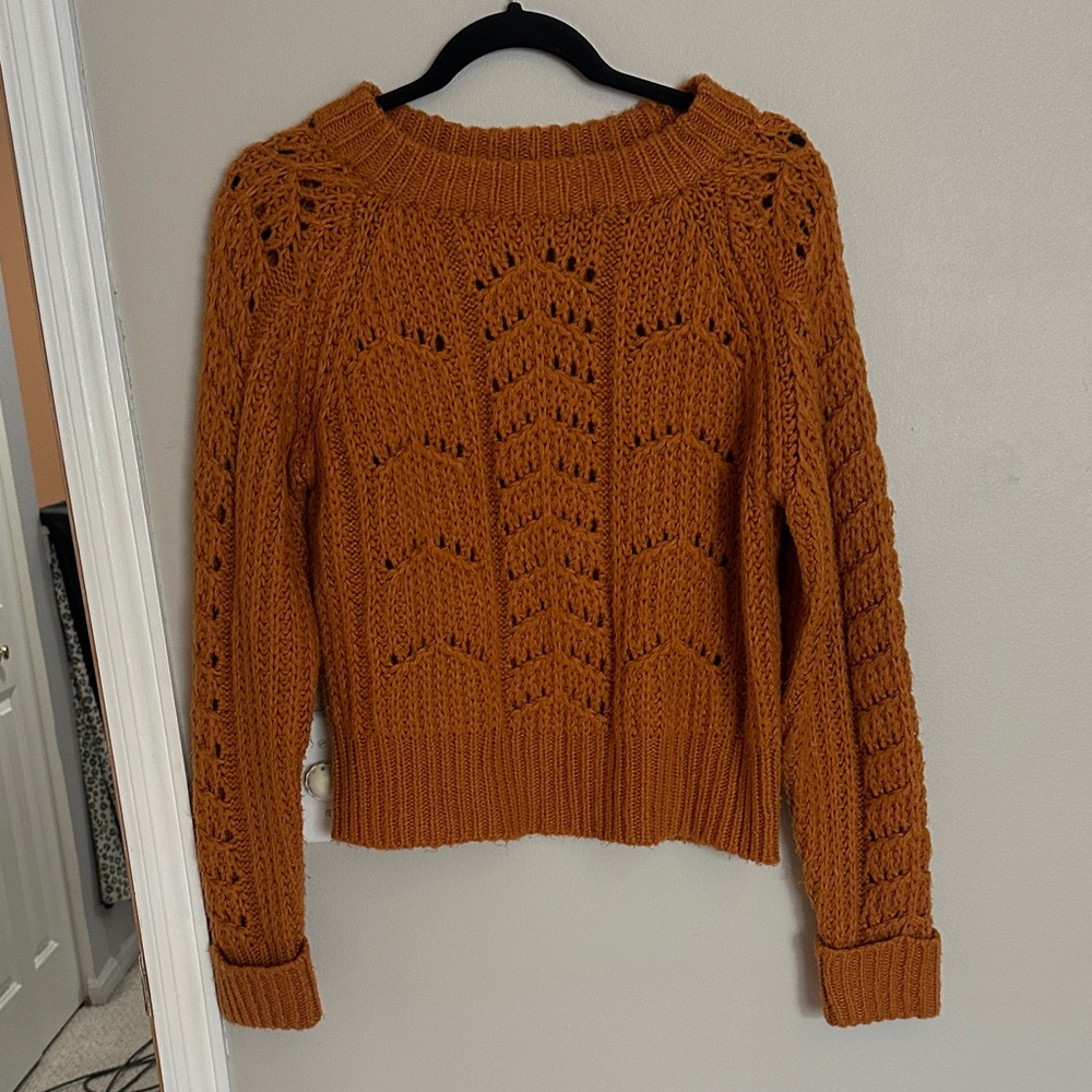 Elegant Knit Sweater in Dark Mustard